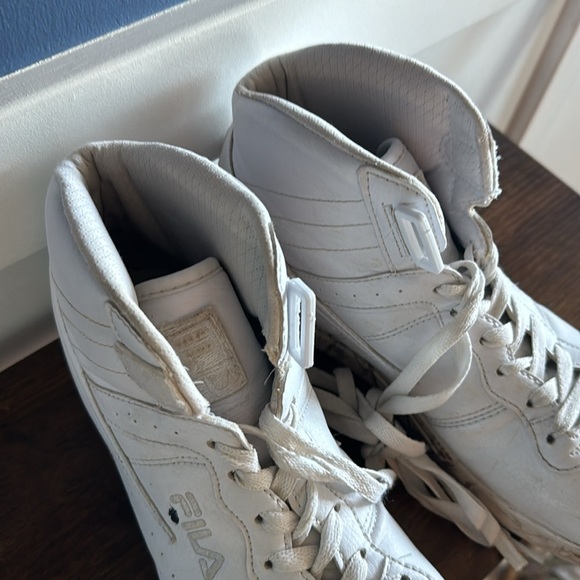 Fila Women’s Vulc 13 Mid top sneakers white camo bottoms size 9 1/2 **as is** - Picture 5 of 12